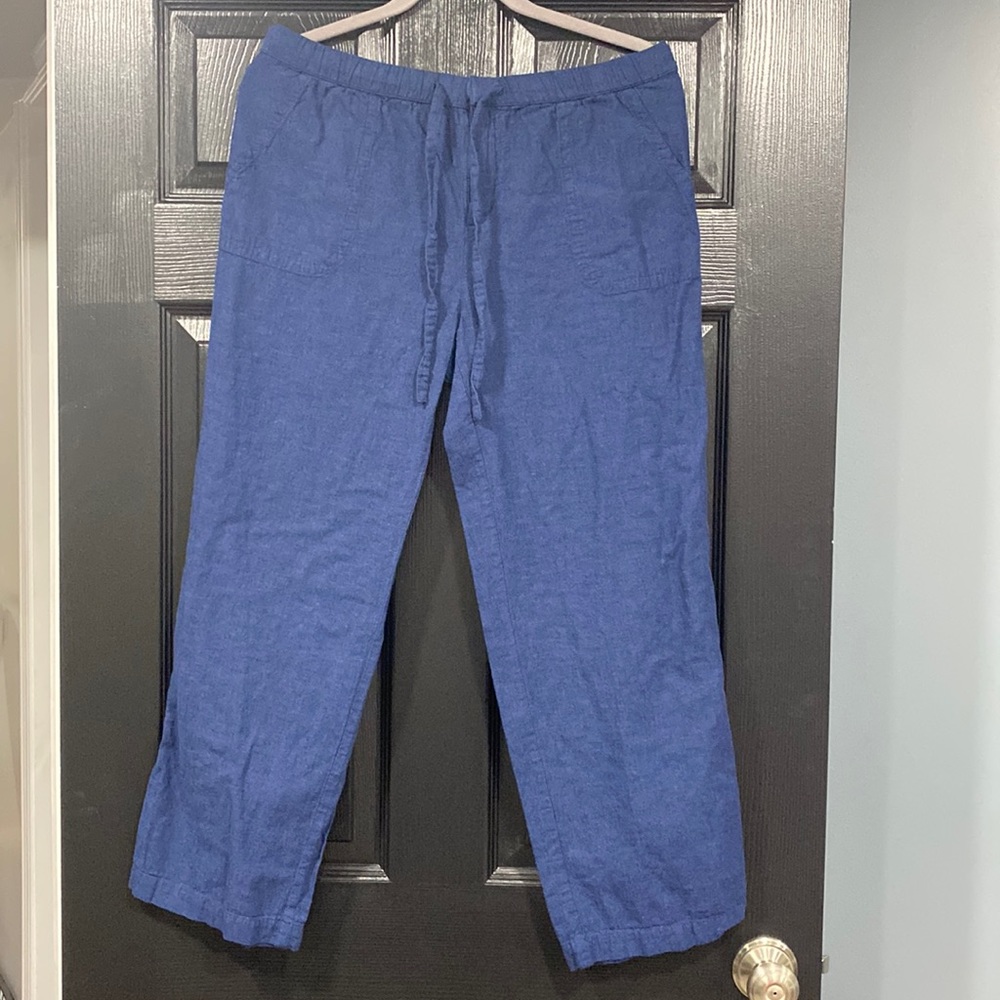 Liz Clairborne blue linen pants. Size petite medium